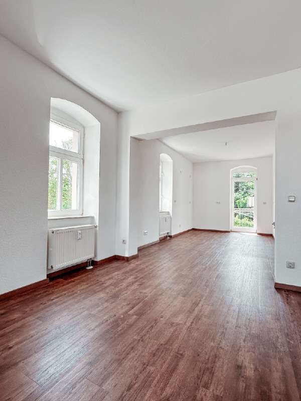 Wohnung zum Mieten in Pesterwitz 1.176 € 97.88 m²