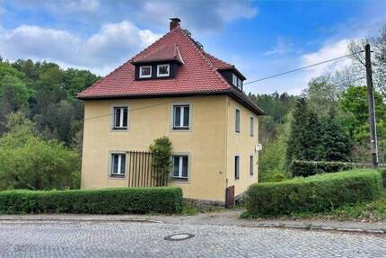 Haus Königstein Leupoldishain - 7 Zimmer, 146 m&sup2;, 175.000&euro; | Angebot:26686811