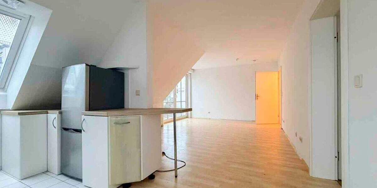 Etagenwohnung Dresden Weißig - 2 Zimmer, 45 m&sup2;, 99.000&euro; | Angebot:25743180