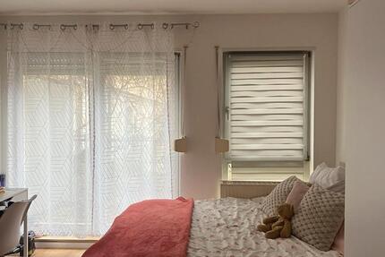 Möblierte 1-Zimmer-Wohnung (24,4 m²) ab 01.03. – inkl. Parkplatz 1 zimmer