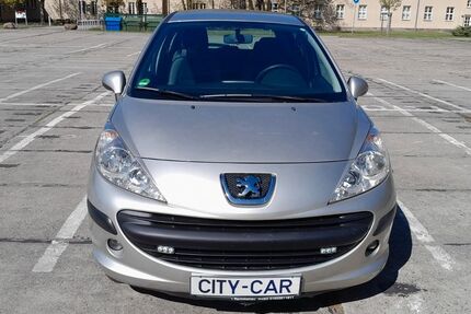 Peugeot 207 103.867 km 3.699 &euro; Dresden OT Weixdorf 01108