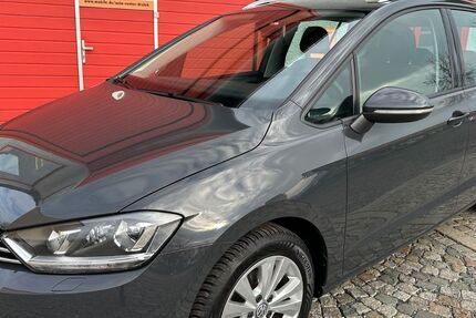VW Golf Sportsvan 33.999 km 14.600 € Freiberg 09599