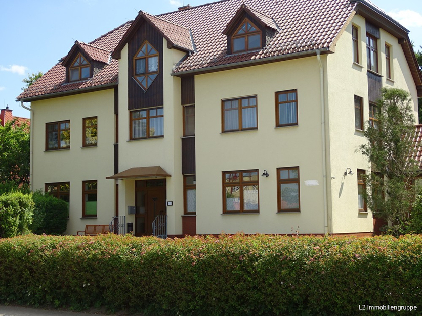 Wohnen und Arbeiten unter einem Dach- großzügiges EFH mit EinliegerWohnung und Arztpraxis