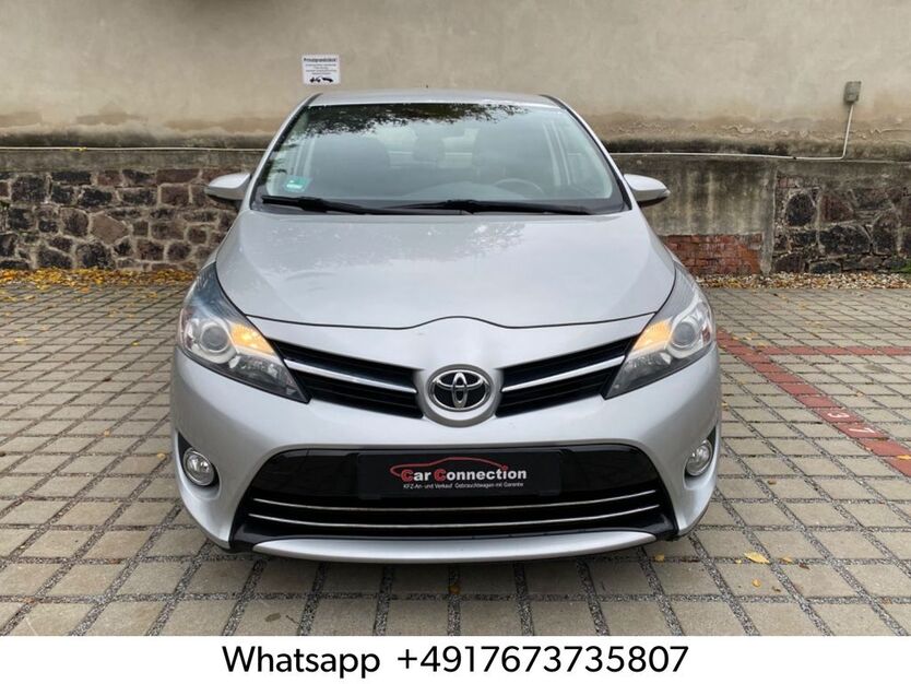 Toyota Verso 187.703 km 7.499 € Dresden 01187