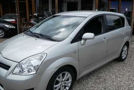 Toyota Corolla Verso 218.250 km 3.990 &euro; Dresden 01219