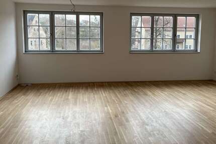 Wohnung Pirna - 3 Zimmer, 104 m&sup2;, 1.044&euro; | Angebot:26846175