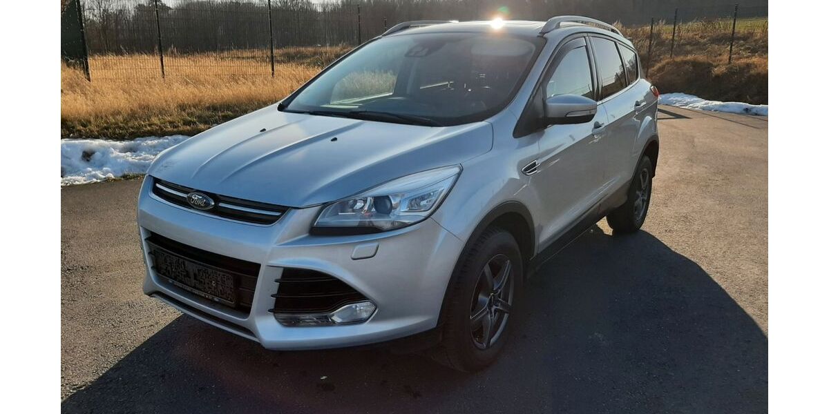 Ford Kuga 179.000 km 8.990 &euro; Dresden 01259