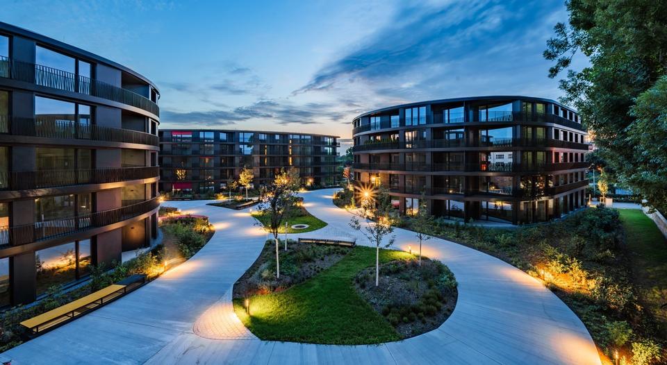 Etagenwohnung Dresden Neustadt - 3 Zimmer, 92 m&sup2;, 1.750&euro; | Angebot:25181797