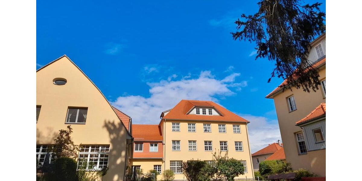 Dachgeschoßwohnung Dresden Klotzsche - 2 Zimmer, 64 m&sup2;, 289.000&euro; | Angebot:26795905