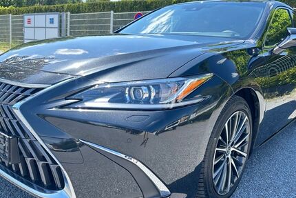 Lexus ES 300 96.000 km 34.999 &euro; Dresden 01259