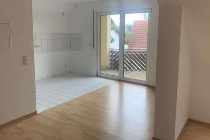 Wohnung Dresden Schönfeld-Weißig - 1 Zimmer, 35 m&sup2;, 295&euro; | Angebot:26186804