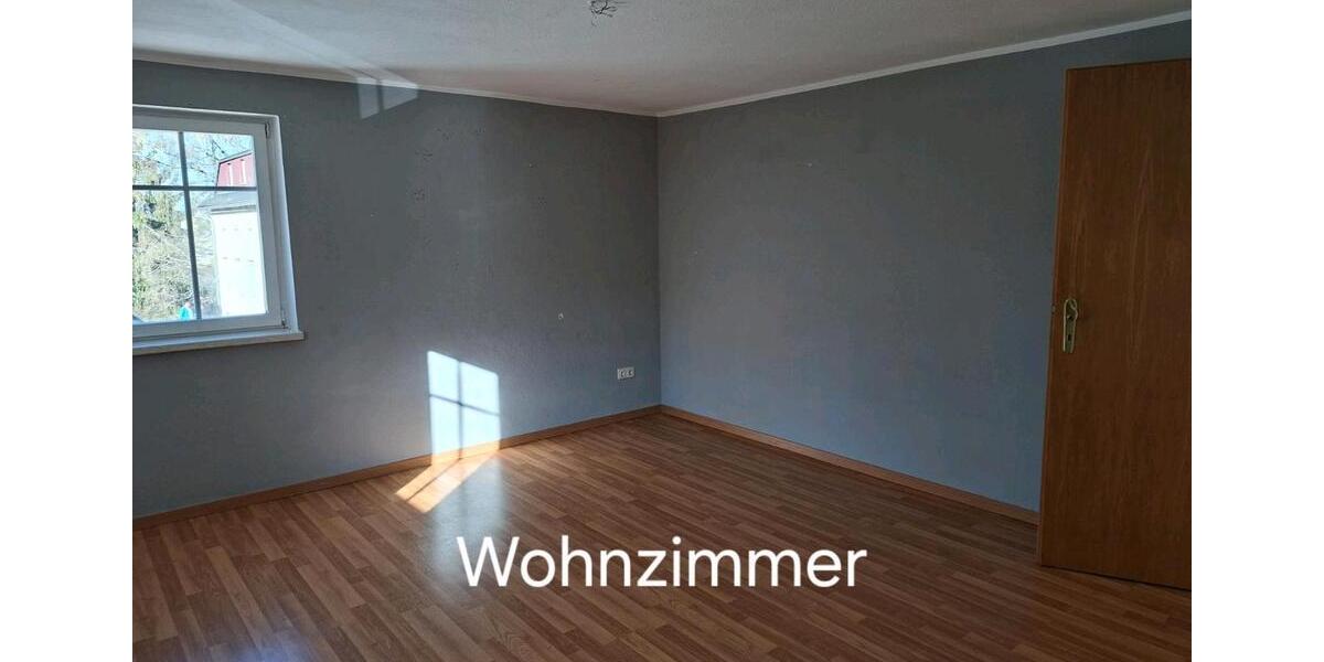 Etagenwohnung Dippoldiswalde - 4 Zimmer, 82 m&sup2;, 600&euro; | Angebot:26105046