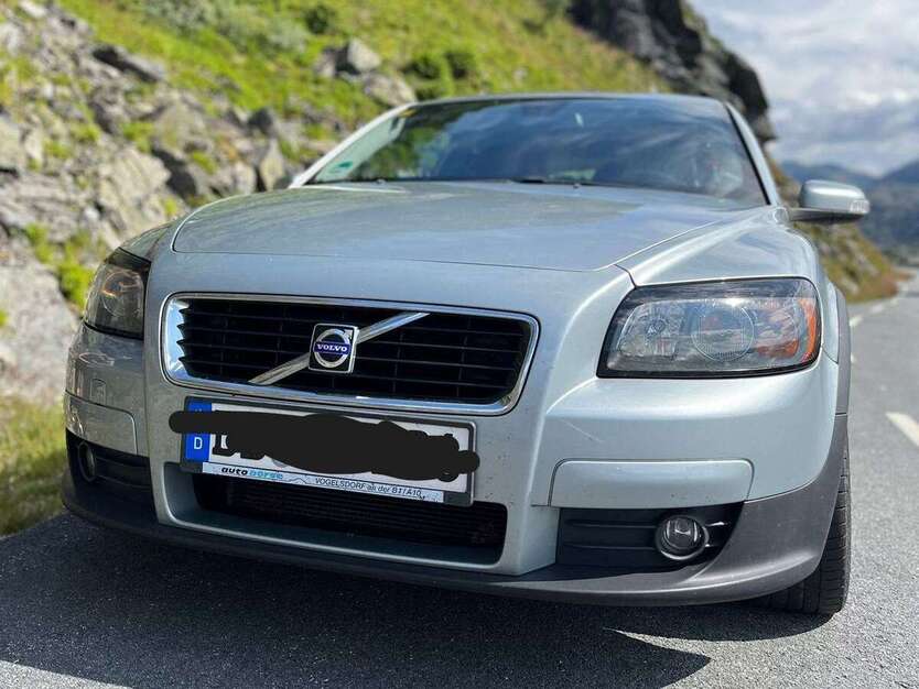 Volvo C30 166.000 km 4.500 € Dresden 01187
