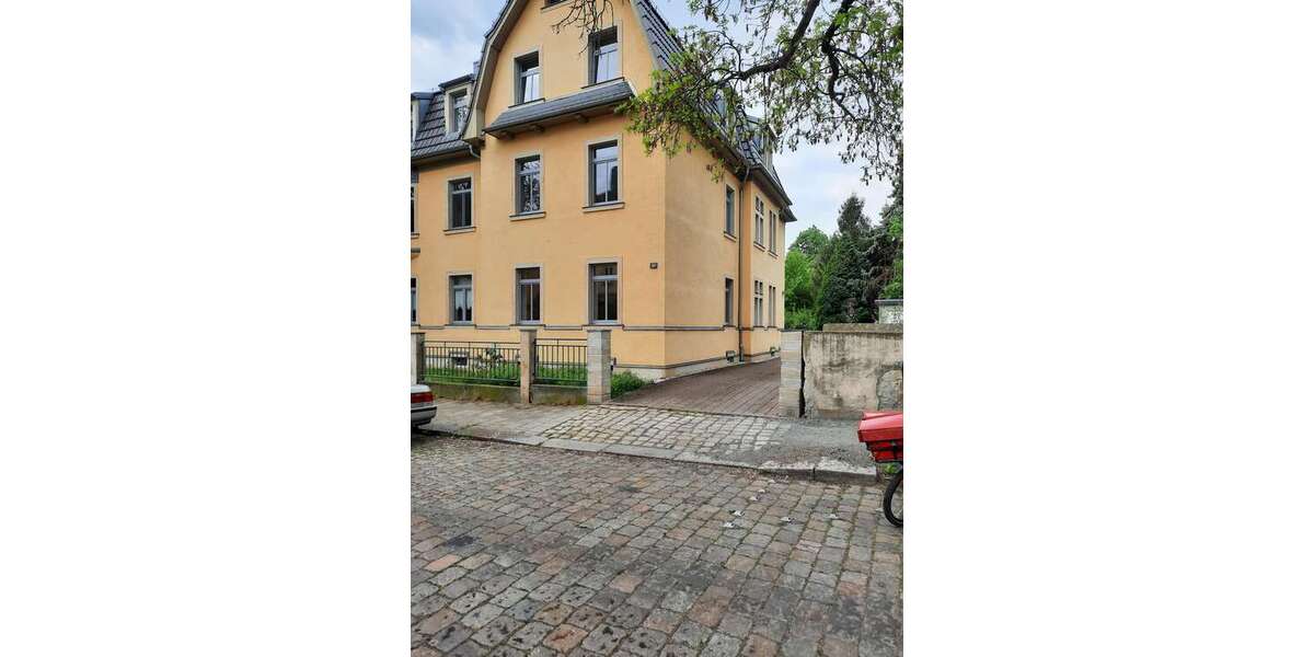 Etagenwohnung Dresden Cotta - 3 Zimmer, 97 m&sup2;, 850&euro; | Angebot:26446550