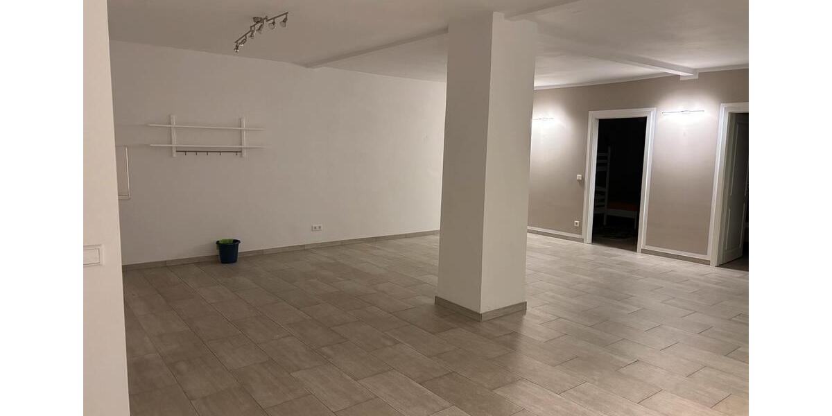 Erdgeschoßwohnung Dresden Leuben - 3 Zimmer, 92 m&sup2;, 1.075&euro; | Angebot:26150214
