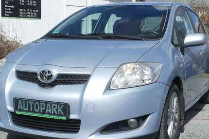 Toyota Auris 115.800 km 4.900 &euro; Dresden 01237