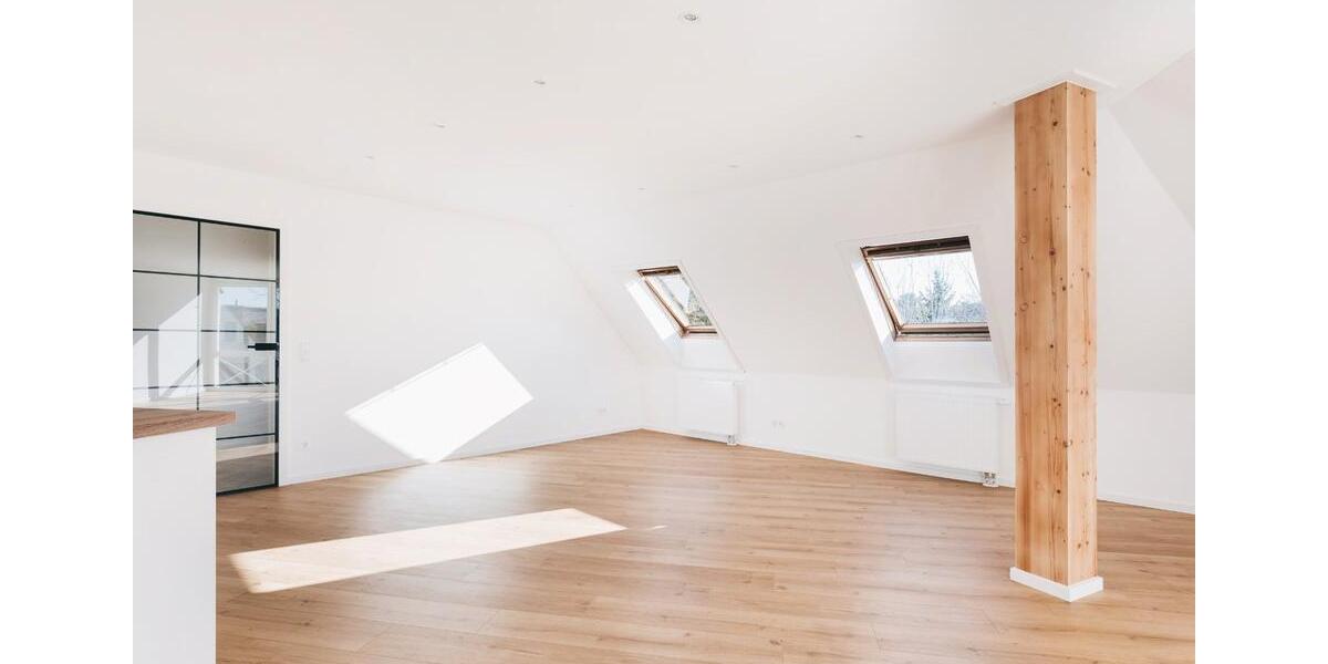 Dachgeschoßwohnung Dresden Blasewitz - 2 Zimmer, 71 m&sup2;, 920&euro; | Angebot:26148690