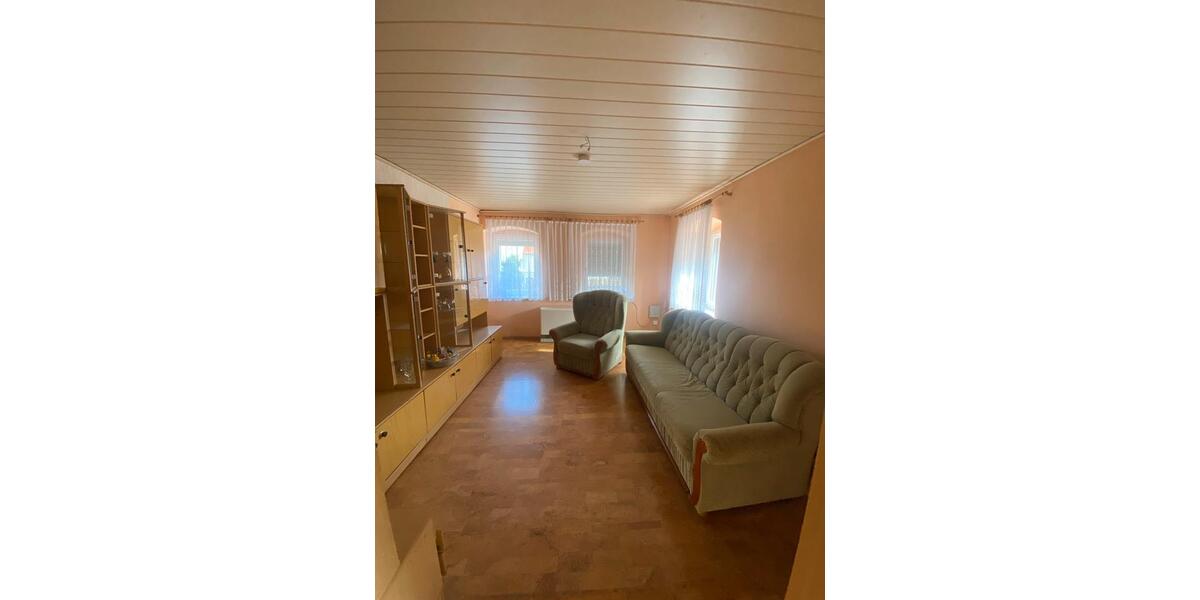 Einfamilienhaus Ebersbach - 5 Zimmer, 95 m&sup2;, 85.000&euro; | Angebot:26940795