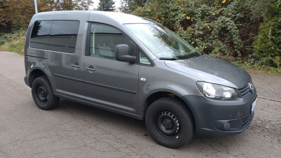 VW Caddy 156.000 km 16.200 € Reinsberg 09629