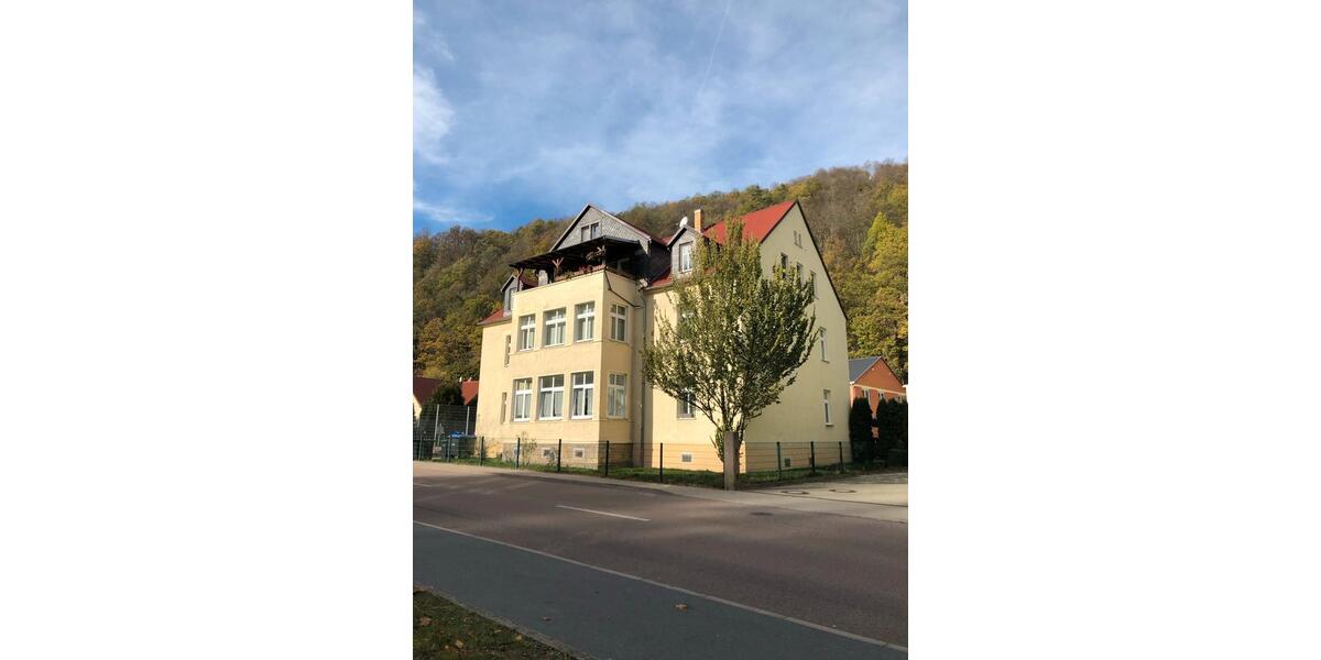 Erdgeschoßwohnung Glashütte - 4 Zimmer, 118 m&sup2;, 770&euro; | Angebot:26381417