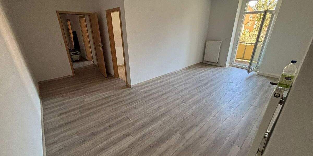 Etagenwohnung Wilsdruff - 2 Zimmer, 63 m&sup2;, 413&euro; | Angebot:25815482