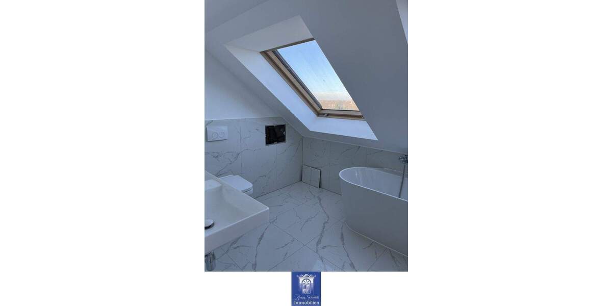 Etagenwohnung Dresden Cotta - 5 Zimmer, 119 m&sup2;, 1.500&euro; | Angebot:25631929