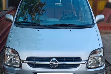 Opel Agila 42.100 km 2.000 &euro; Dresden 01259