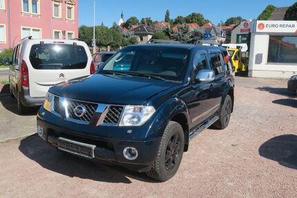 Nissan Pathfinder 258.000 km 6.495 &euro; Coswig 01640
