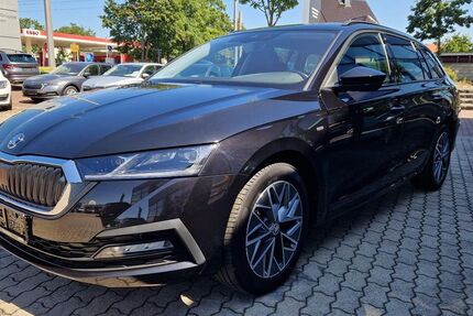 Skoda Octavia 43.600 km 25.480 &euro; Radebeul 01445