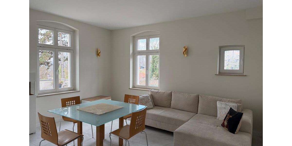 Etagenwohnung Radebeul - 2 Zimmer, 70 m&sup2;, 1.045&euro; | Angebot:25803451