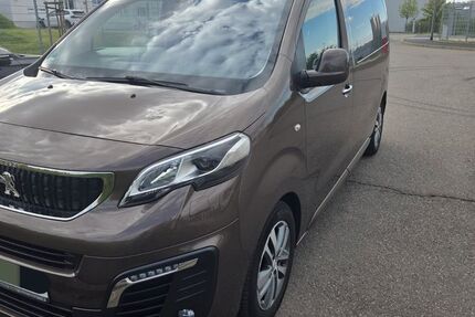Peugeot Traveller 162.000 km 22.700 &euro; Dresden 01189