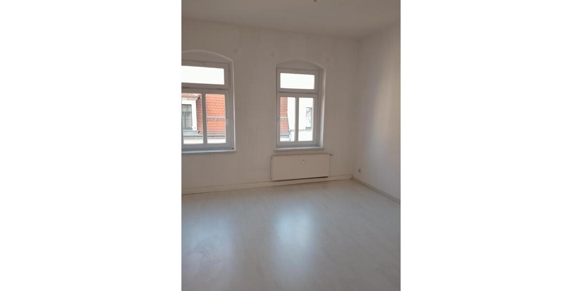 Etagenwohnung Radebeul - 4 Zimmer, 122 m&sup2;, 1.400&euro; | Angebot:25790617