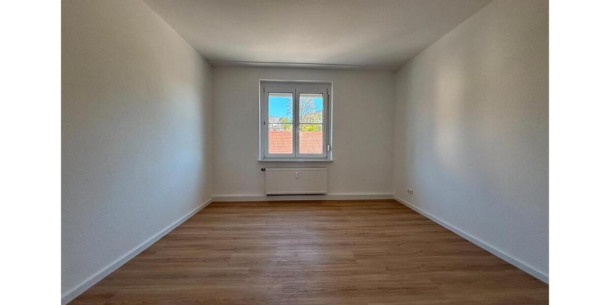 Etagenwohnung Pirna - 2.5 Zimmer, 60 m&sup2;, 580&euro; | Angebot:26459468