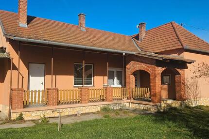 Haus Dresden Neustadt - 4 Zimmer, 100 m&sup2;, 83.000&euro; | Angebot:26987409