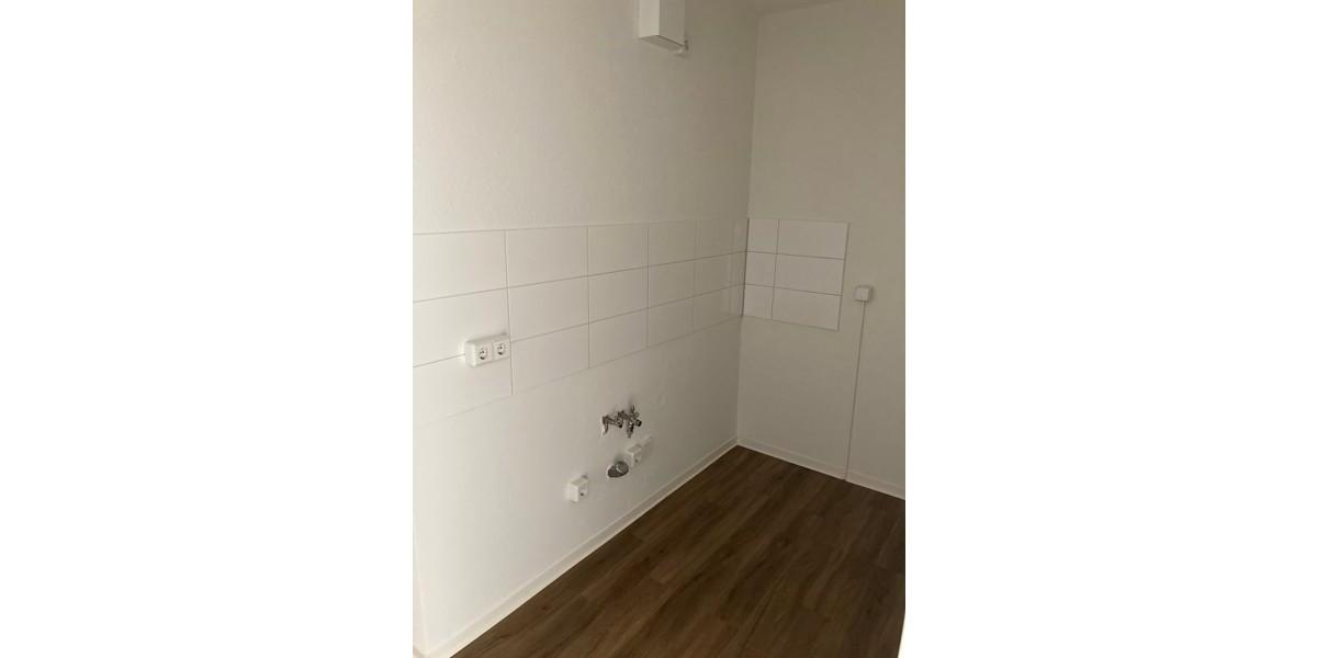 Etagenwohnung Dresden Plauen - 1 Zimmer, 27 m&sup2;, 245&euro; | Angebot:26267936
