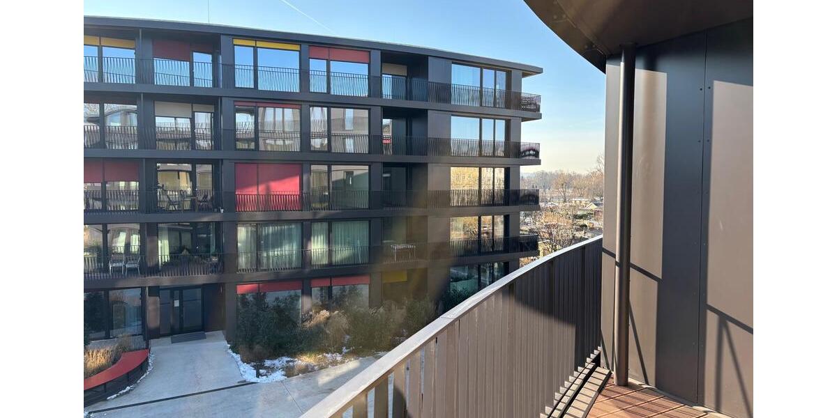 Etagenwohnung Dresden Neustadt - 3 Zimmer, 92 m&sup2;, 1.750&euro; | Angebot:25181797