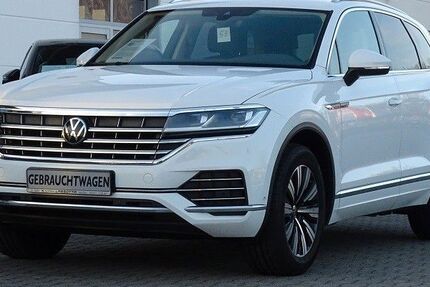 VW Touareg 108.570 km 41.890 &euro; Meißen 01662