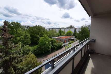 Wohnung Dresden Prohlis - 3 Zimmer, 62 m&sup2;, 405&euro; | Angebot:26489281
