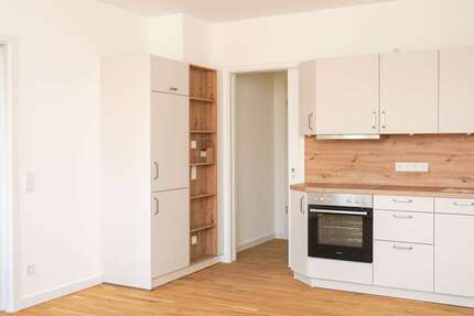 Wohnung zum Kaufen in Pirna 164.385 € 50.58 m² 2 zimmer