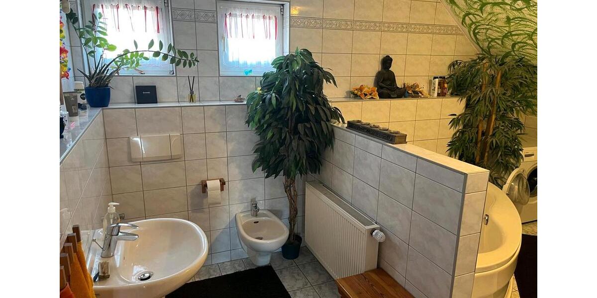 Dachgeschoßwohnung Stolpen - 2.5 Zimmer, 93 m&sup2;, 560&euro; | Angebot:25613098