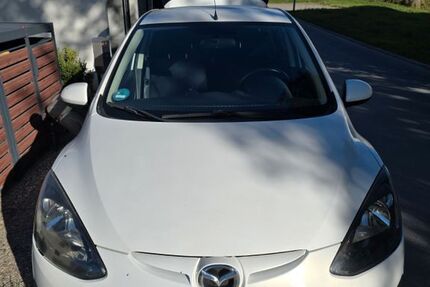 Mazda 2 133.055 km 3.900 &euro; Grumbach 01723