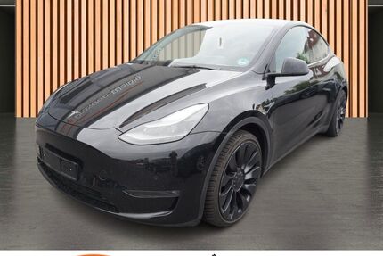 Tesla Model Y 56.600 km 33.980 &euro; Dresden 01328
