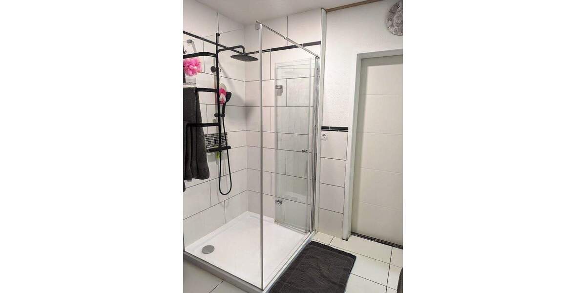 Reihenmittelhaus Pirna - 5 Zimmer, 120 m&sup2;, 270.000&euro; | Angebot:25687326