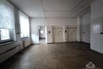 MULTIFUNKTIONALE GEWERBEFLÄCHE - ca. 280 m² zimmer