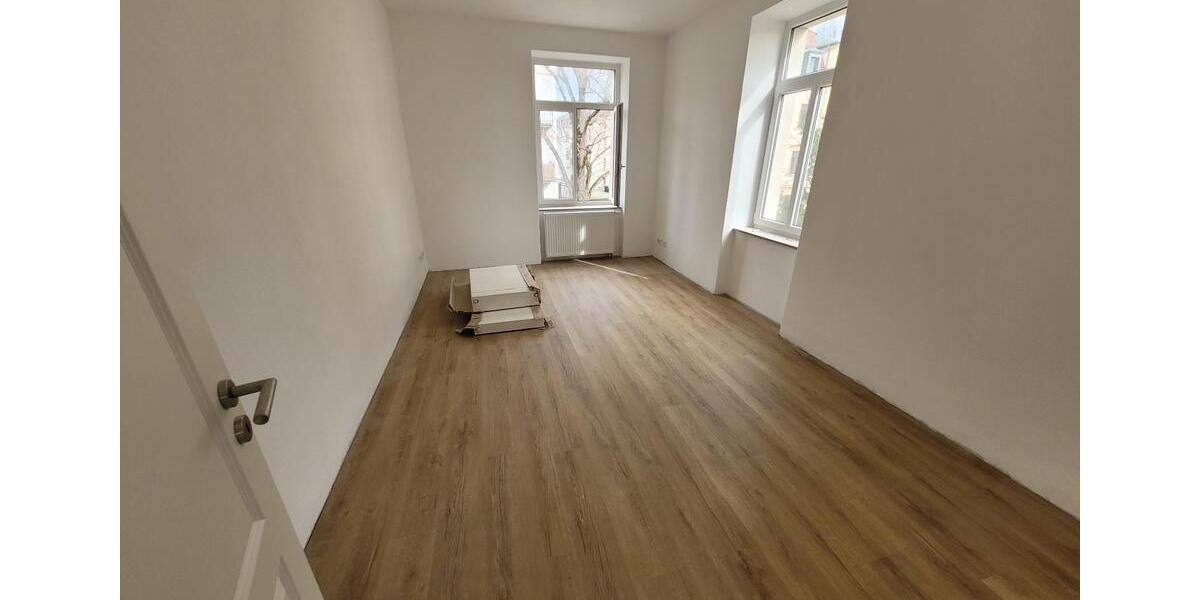 Etagenwohnung Dresden Cotta - 6 Zimmer, 160 m&sup2;, 1.790&euro; | Angebot:25415870