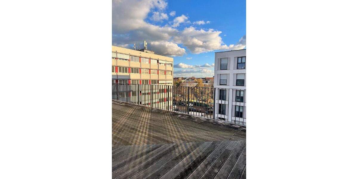 Etagenwohnung Dresden Striesen-Süd - 4 Zimmer, 143 m&sup2;, 1.920&euro; | Angebot:25261965