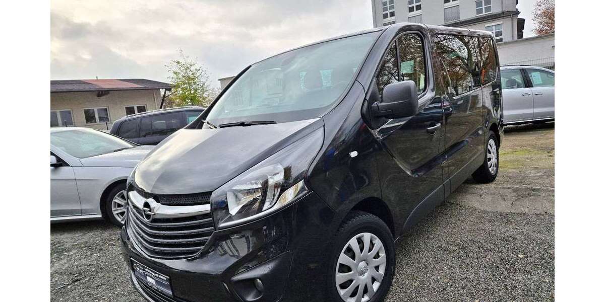 Opel Vivaro 150.000 km 14.990 &euro; Dresden 01067