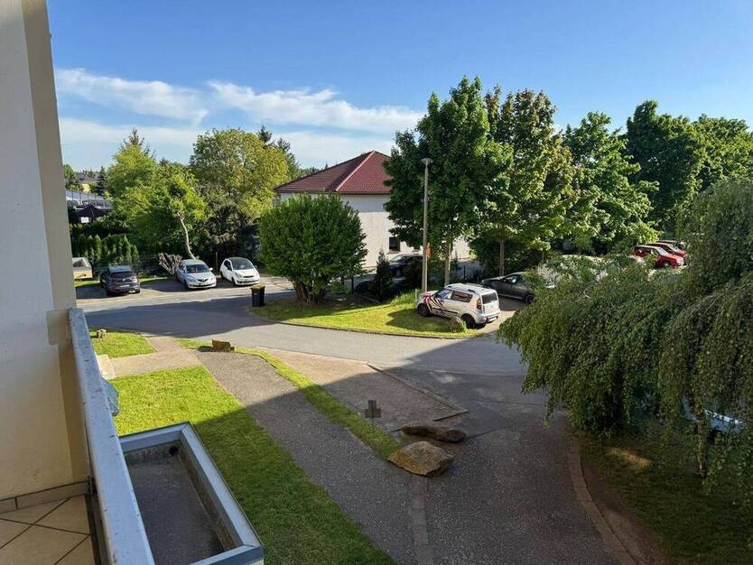 Schöne 3 Zimmer-Wohnung mit EBK