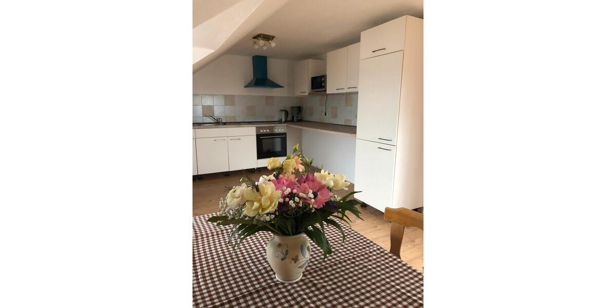 Dachgeschoßwohnung Wilsdruff - 3 Zimmer, 86 m&sup2;, 900&euro; | Angebot:25499831