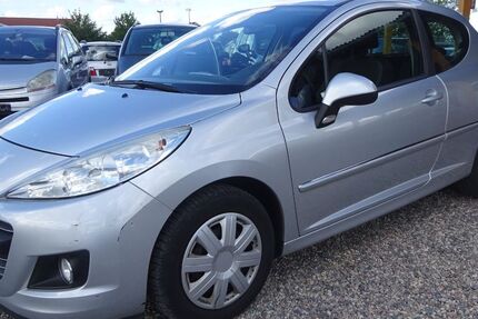 Peugeot 207 154.722 km 2.200 &euro; Dresden 01219